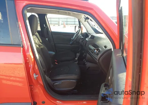 2018 Jeep Renegade Altitude Fwd from USA, damaged, VIN ZACCJABB1JPH97062